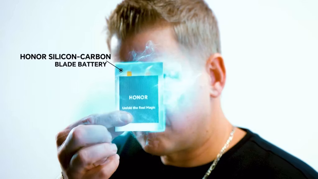 Honor Blade Battery ile İnce Tasarıma Sahip 7.000 mAh Pil Teknolojisi